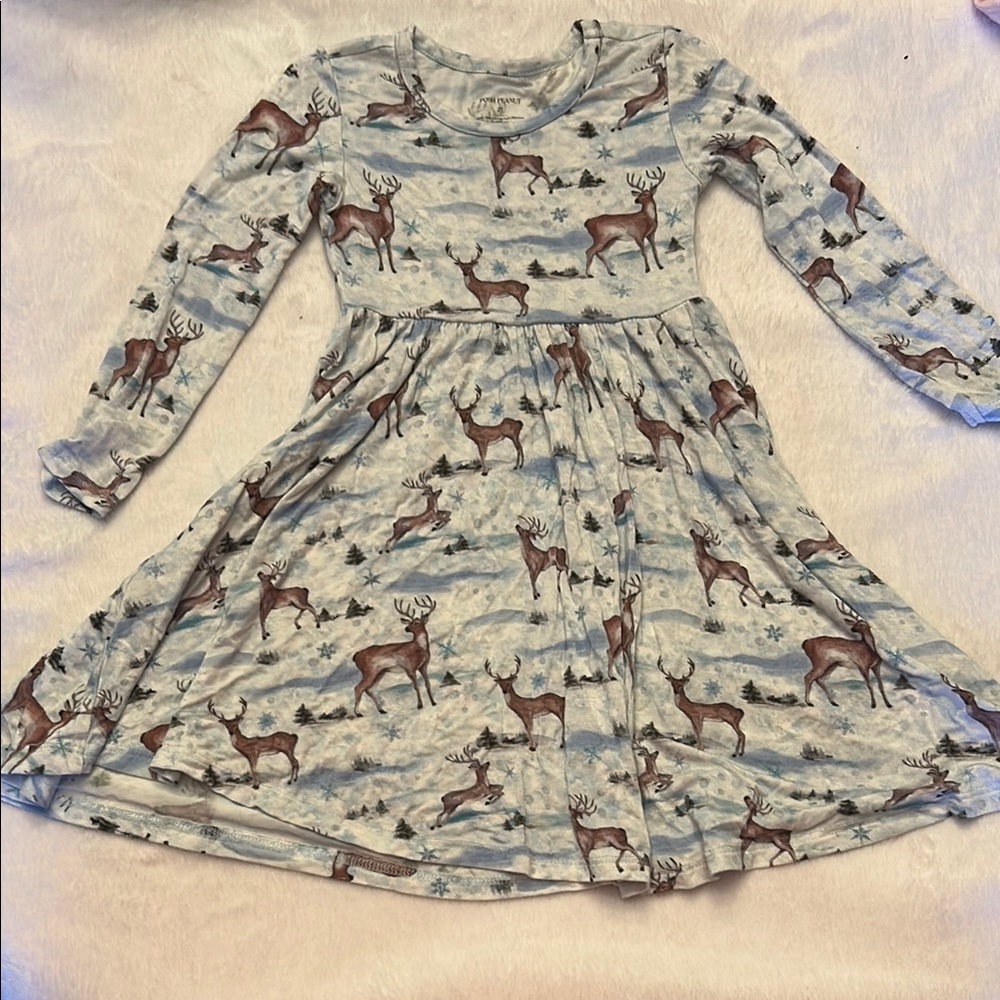 Posh Peanut 2T VGUC Snowy Deer Print Twirl Dress